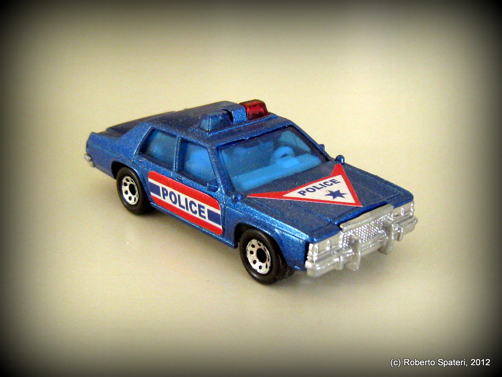 Matchbox Ford LTD (n.)